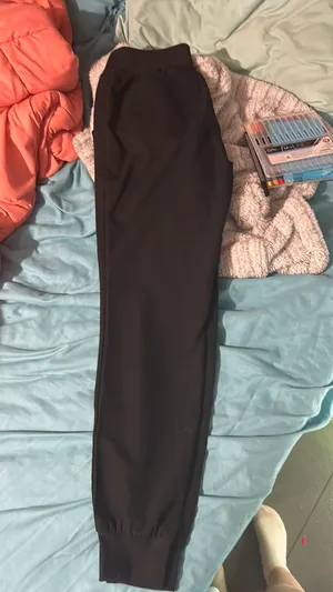 FIGS Scrub Pants thumbnail 2