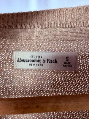 Abercrombie & Fitch Waffle-Knit Long Sleeve Sweater in Light Brown Size Small thumbnail 3