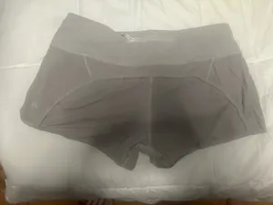 White athletic shorts Size 8 thumbnail 2