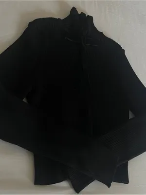 NWOT ZARA Black Ribbed Knit Ruffle Neck Sweater Velvet Bow Size L thumbnail 4