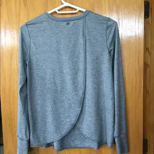 Two ATHLETA sport top for Tall lady thumbnail 9