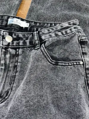 Windsor Grey Acid-Wash Wide Leg Jeans Size Small thumbnail 4