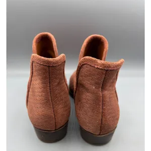 Lucky Brand Womens‎ Booties 8 Baley Cedar Oiled Suede Perforated thumbnail 3
