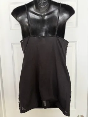 Black sequin camisole top Size M thumbnail 3