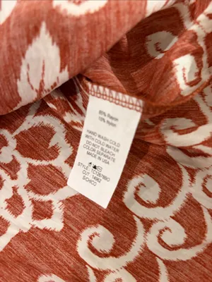 New With Tags Avara Teracotta and Cream Printed Flutter Sleeve Top Sz S thumbnail 4