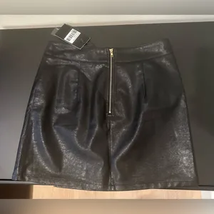 Lioness The Rizzo Mini Skirt Black thumbnail 6