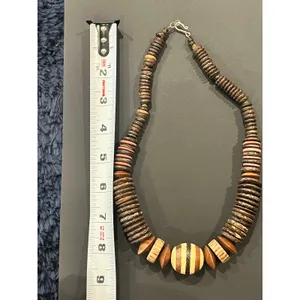 Vintage 80s Wooden Bead Necklace Costume Jewelry thumbnail 5