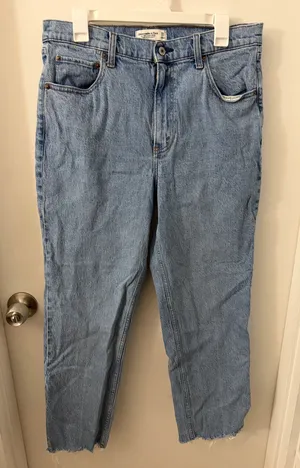 Abercrombie Jeans thumbnail 1