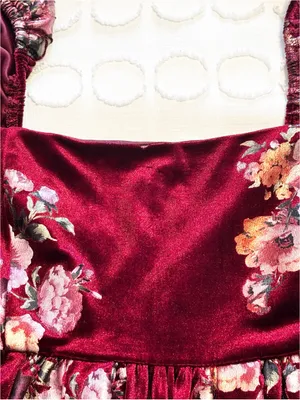 Lulu's Adorably Darling Burgundy Floral Print Velvet Babydoll Dress size M thumbnail 4
