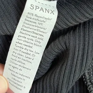 SPANX Ribbed Tank Top Small Black Shaping Stretch Scoop Neck thumbnail 7