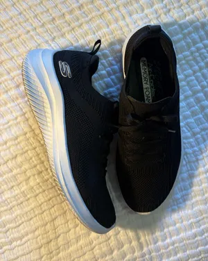 Skechers Women’s Ultra Flex Sneaker size 7 thumbnail 1