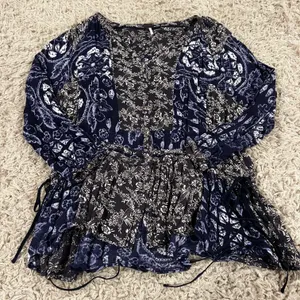 Free People Top thumbnail 2