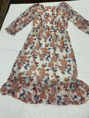 Boho Floral V-Neck Tiered Midi Dress - White with Rust & Blue thumbnail 9
