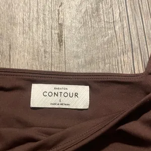 Babaton Contour Square Neck Bodysuit - Chocolate thumbnail 2