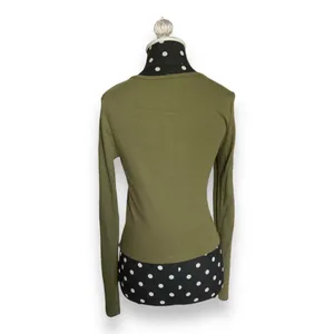 Forever 21 Womens Top Sz L Olive Green Cropped Length Ribbed Knit‎ Long Sleeve thumbnail 5