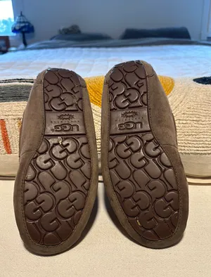 UGG Slippers thumbnail 5