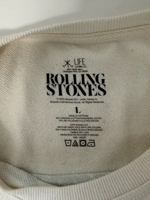 Maurices The Rolling Stones Sweatshirt Cream Multi Band Graphic thumbnail 8