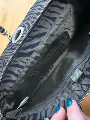 Baggallini Crossbody Purse Grey Black Zebra Animal Print Turn Lock Adjustable Sm thumbnail 6