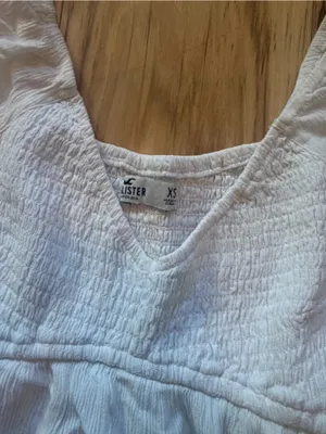 Hollister White Smocked Long Sleeve Crop Top XS thumbnail 2