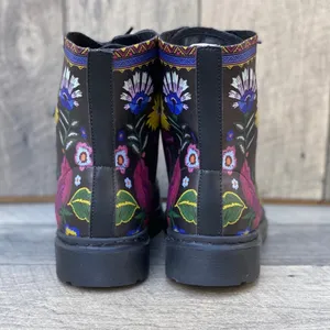 Yes We Vibe Flower Unisex Chelsea Combat Boots Sz 11.5 thumbnail 4