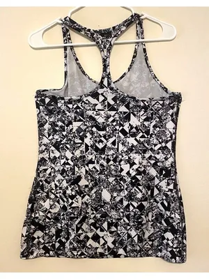 Women's Nike Dri-Fit‎ Black/White Geometric Pattern Racerback Tank Top Sz Medium thumbnail 2
