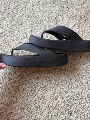 Crocs Getaway Platform Flip Flops Women’s 11 Black Chunky Y2K Sandals thumbnail 2