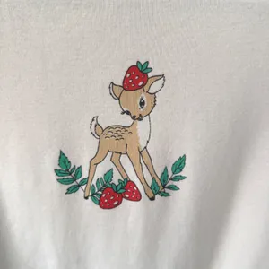 PS/LA Los Angeles California Crop‎ Top Cute Deer Strawberry Graphic Size Medium thumbnail 4