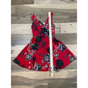 Trixxi Clothing Company Floral Fit & Flare Mini Dress Size M Red NWT thumbnail 6