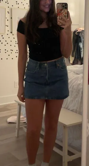 Levi’s Jean Skirt thumbnail 1