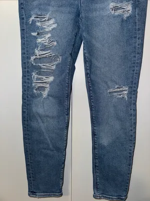 American Eagle Mom Jeans Light Wash High Rise Denim Women’s Size 2 thumbnail 3
