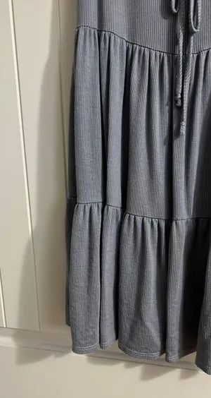 Blue dress Size M thumbnail 2