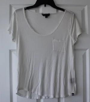 Rock & Republic white casual one pocket t thumbnail 1