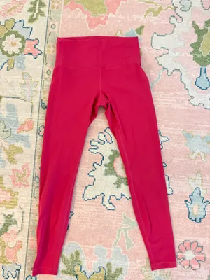 Lululemon Leggings Wunder Train 28" thumbnail 2