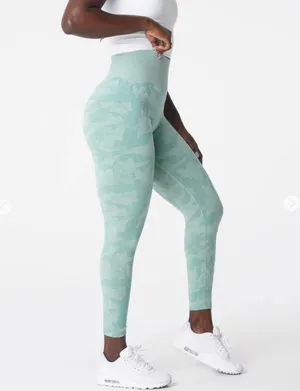 NVGTN Leggings Seamless Camo Sage Green thumbnail 1