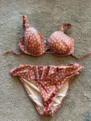 Victoria’s Secret Bikini thumbnail 1