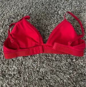 Calvin Klein Padded Bralette thumbnail 2