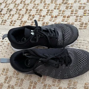 APL TechLoom Pro Sneakers Black Grey size 6 thumbnail 4