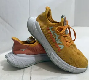 Hoka One One Carbon X 3 Orange Running Shoes Women's Size US 7.5B EU 39 thumbnail 1