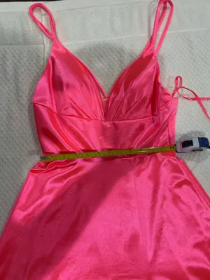 CINDERELLA DIVINE Satin V-Neck Spaghetti Strap Maxi Dress in Hot Pink thumbnail 4