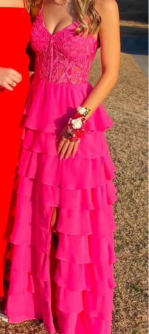 Pink prom dress Size 2 thumbnail 1