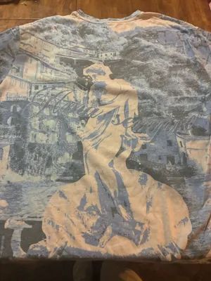 Urban Outfitters graphic t-shirt with statue thumbnail 3