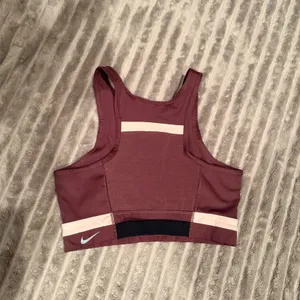 Nike Dri-FIT‎ High-Neck "RUN" Sports Bra - Maroon/Burgundy, Size Medium thumbnail 3