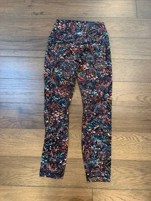 Lululemon Colorful Printed Leggings Size 6 - 25"- C1-131 thumbnail 4