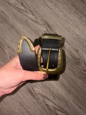 Lucky Brand Black Genuine Leather Belt with Distressed Western Gold Buckle thumbnail 2