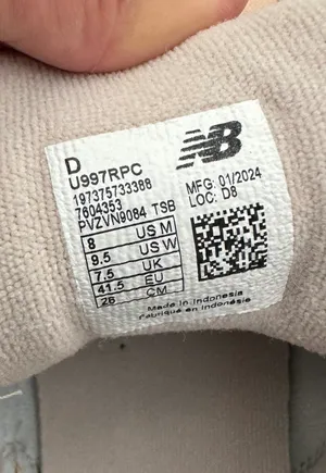 New Balance 997R Sneakers in Light Peach, Size 9.5/EU 41.5 thumbnail 12