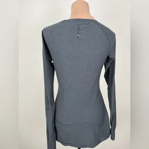 New Balance Women's Charcoal Long‎ Sleeve Top thumbnail 3