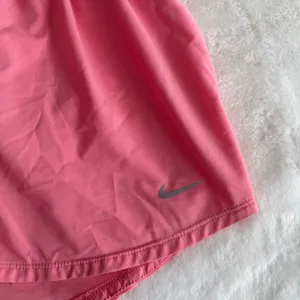 Nike Dri-Fit Ultra High-Waisted 3” Shorts Pink Size Small thumbnail 3