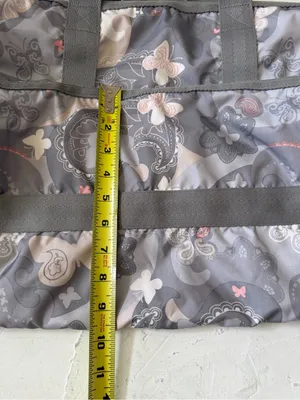 LeSportsac Large Weekender Duffel Bag Grey Pink Floral Butterfly thumbnail 11