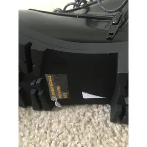 Wild Diva Women's High Top Gloss Boots Shoes Size 9 Black thumbnail 8