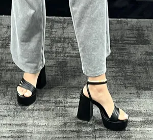 Steve Madden Black Heels thumbnail 3